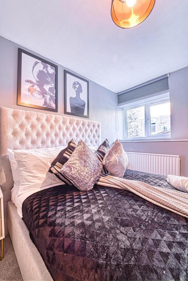 The Stylish Gem Of Bath - Football Table - Sleeps 10 Екстер'єр фото